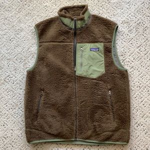 Men’s fuzzy Patagonia vest